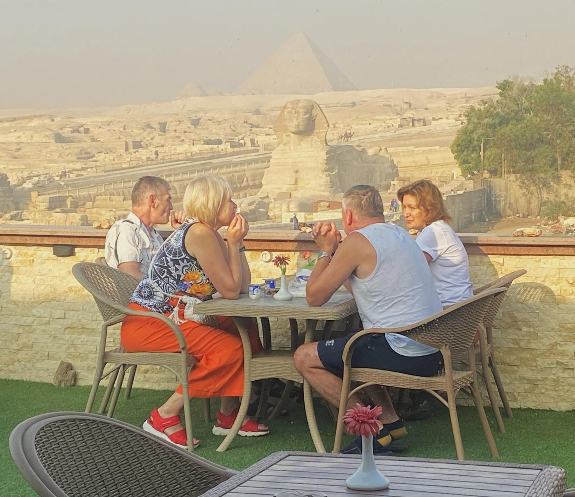 Seven Pyramids View Inn Каир Экстерьер фото
